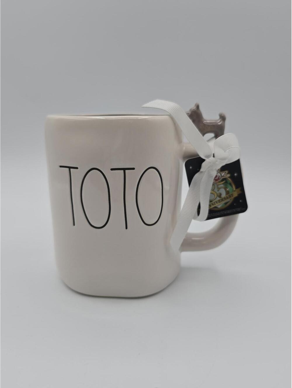 NWT Rae Dunn White Black w/Gray Interior Wizard of Oz 85th Anniversary Toto Mug